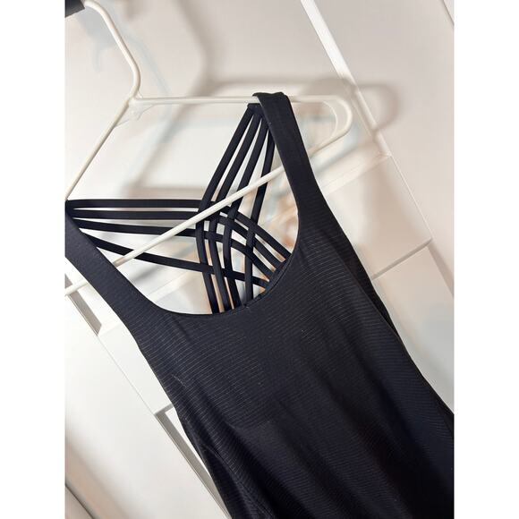 Lululemon‎ Women's Free to Be Wild 2-In-1 Tank Top Gym Yoga Run Black Size Small - Picture 4 of 11